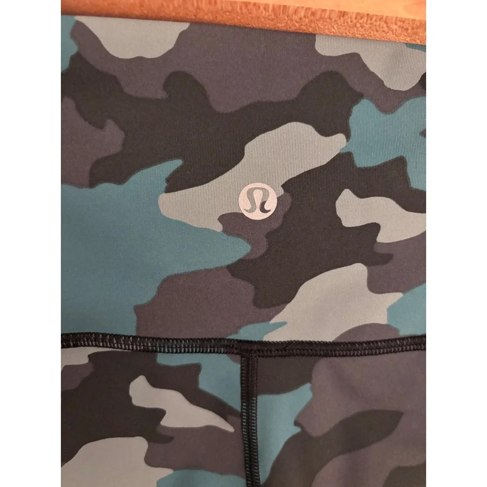 Lululemon Wunder Under HR Tight 25 Size 6 Heritage Camo Tidewater Teal Multi